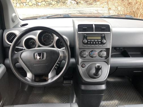 2004 Honda Element EX